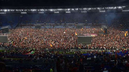 roma,-le-sanzioni-ufficiali-dell’uefa-dopo-la-finale-con-il-siviglia