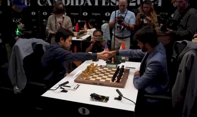 scacchi:-e-indiano-e-ha-17-anni-il-campione-piu-giovane-di-sempre-del-torneo-candidati