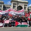 25-aprile,-piazza-duomo-a-milano-gremita-di-manifestanti-pro-palestina