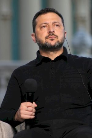zelensky-“pronti-per-misure-di-de-escalation-se-la-russia-fara-lo-stesso”