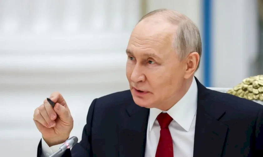 russia,-putin-“con-la-crescita-della-nato-aumentano-le-minacce-nei-confronti-di-mosca”