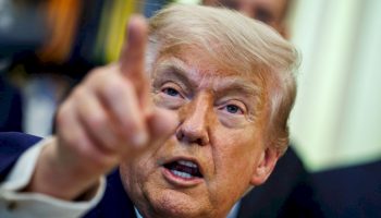 trump-bandisce-dalla-casa-bianca-la-cnn,-msnow-e-politico