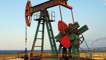 petrolio-riprende-a-calare,-barile-wti-torna-sotto-100-dollari
