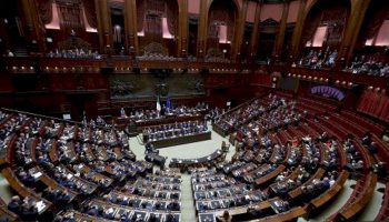 sulla-legge-elettorale-il-governo-pone-la-fiducia-(sugli-articoli-1,-2-e-3)