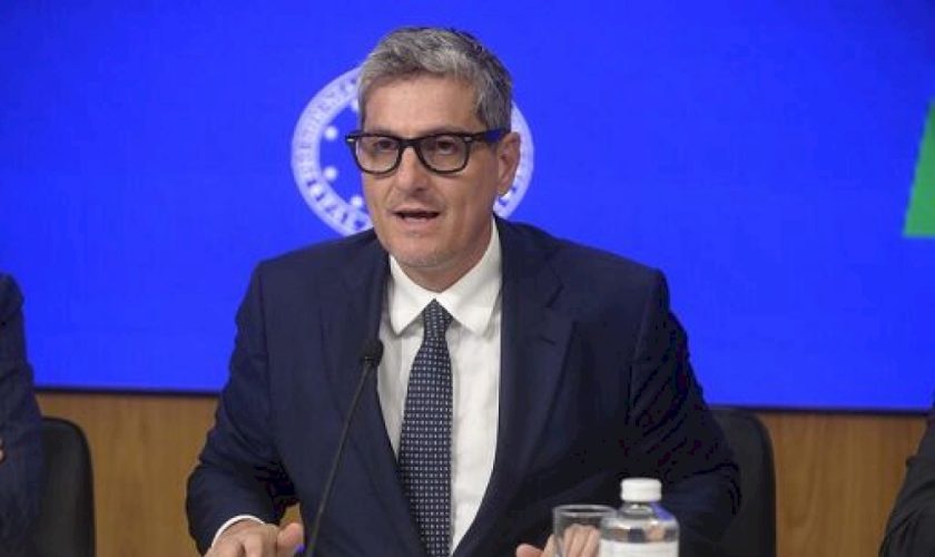 editoria,-barachini-incontra-cdr-askanews:-bene-ritorno-a-tempo-pieno