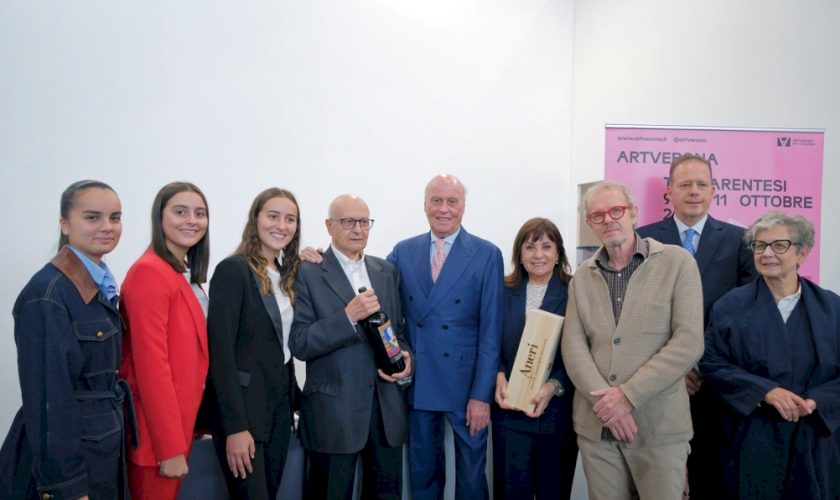 veronafiere-istituisce-il-premio-“e’-arte”-in-collaborazione-con-aneri