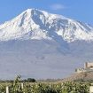 armenia,-la-nuova-guida-verde-touring-tra-monasteri-e-ararat