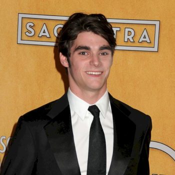 morto-a-34-anni-rj-mitte,-il-walter-white-jr.-di-“breaking-bad”