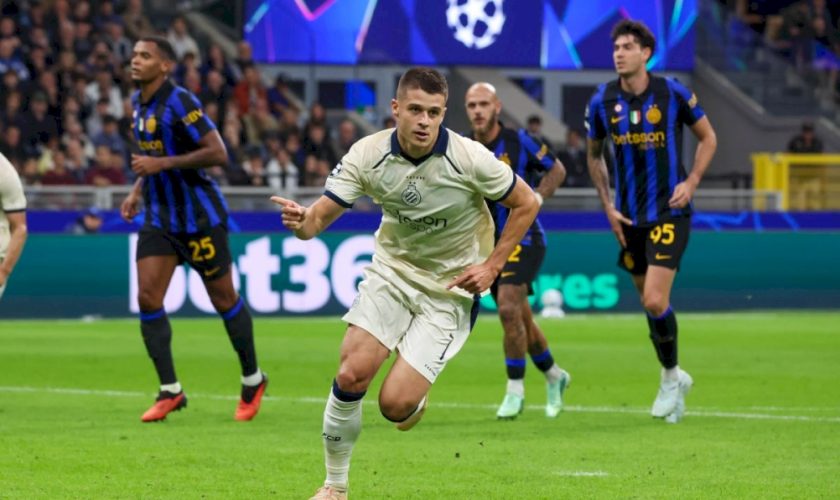 l’inter-stesa-a-san-siro-da-tresoldi-e-dal-bruges