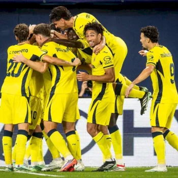 il-napoli-crolla-in-champions,-vince-3-1-il-villarreal