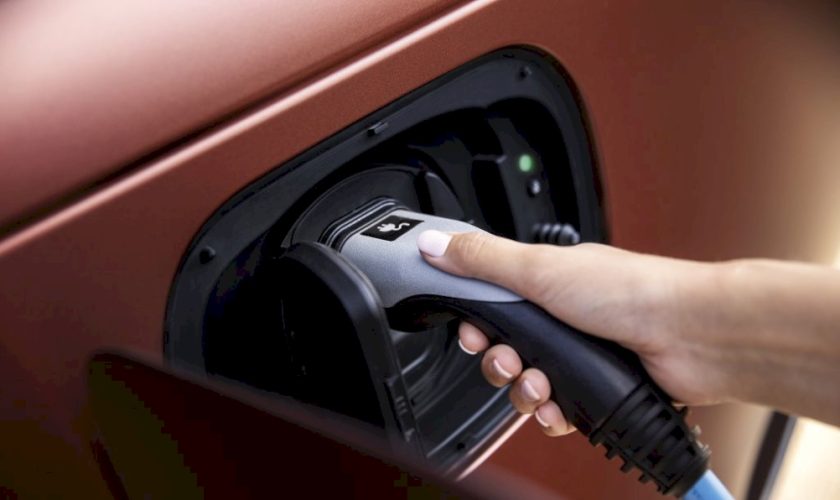 usa,-cox:-rincaro-carburanti-spinge-vendite-bev,-+6,1%-nel-iii-trimestre